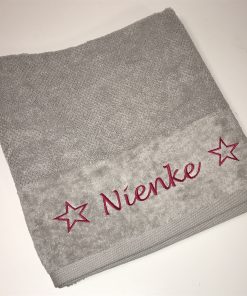 Alternative view of Badetuch mit Namen